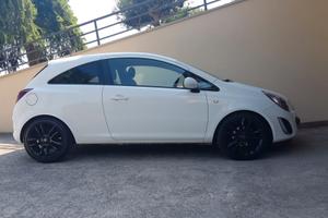 Opel Corsa BiColor 2011 1.3 CDTI 70kw 95cv Diesel