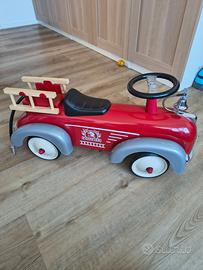 Macchina dei pompieri Baghera