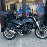 Benelli Leoncino 500 Trial (2021)
