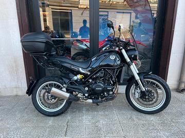 Benelli Leoncino 500 Trial (2021)