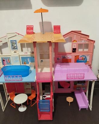 Casa di Barbie a tre piani Malibu 