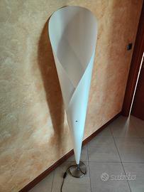 Piantana cono