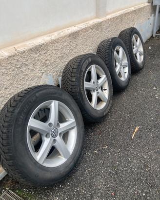 Cerchi e gomme invernali