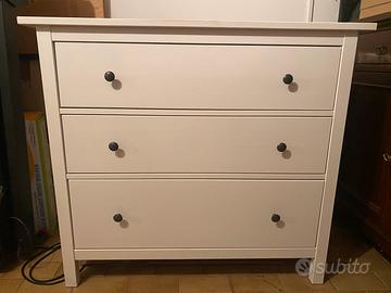 cassettiera Ikea Hemnes