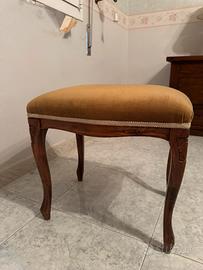 Pouf classico in legno
