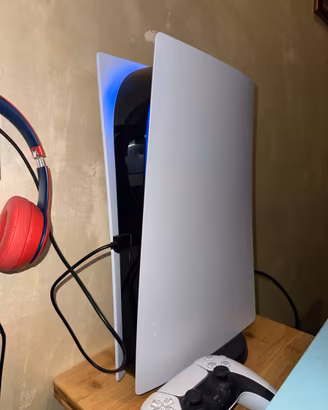 PS5 DIGITAL 825 gigabyte+2 terabyte+2 controller