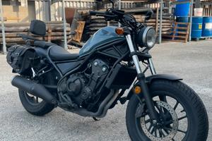 Honda CMX 500 rebel