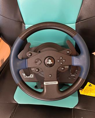 Volante e pedaliera thrustmaster t150 pro