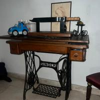 Macchina da cucire Singer Antica