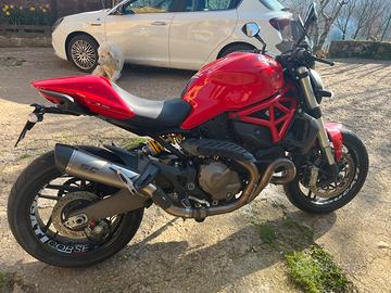Ducati monster 821 anno 2015