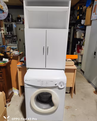 lavatrice più mobile a colonna sopra lavatrice