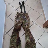 Pantaloni impermeabili vegetati