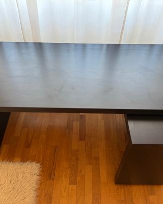 Scrivania e poltrona ufficio IKEA