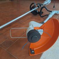 Decespugliatore e taglia  bordi elettrici Sthil