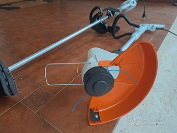 Decespugliatore e taglia  bordi elettrici Sthil