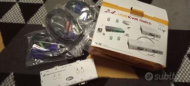Switch KVM 4 porte