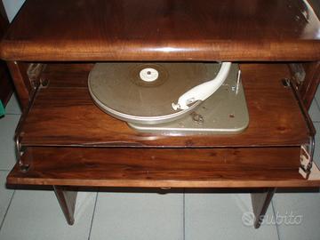 Mobile giradischi d'epoca