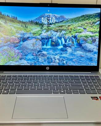 HP 15 -Fc0090nl Ryzen 7, 16 gb Ram , 512 gb ssd