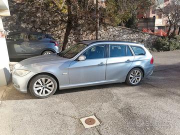 BMW 318 D Touring