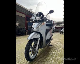 HONDA MOTO SH 300