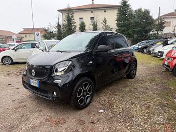Smart ForFour 70 1.0 twinamic Passion NEOPATENTATI