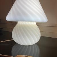 Lampada a fungo di Murano ,  design anni '70.