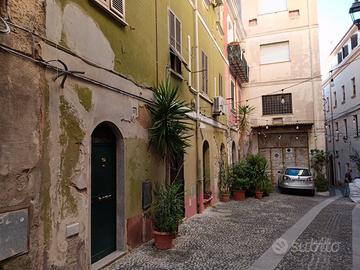 Vicolo San Leonardo Vicinanze Largo Cavallotti