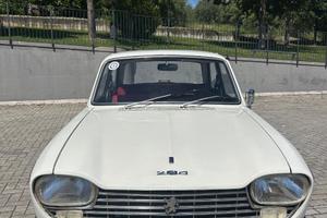 PEUGEOT 204 BERLINA