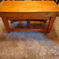 tavolino stile taverna