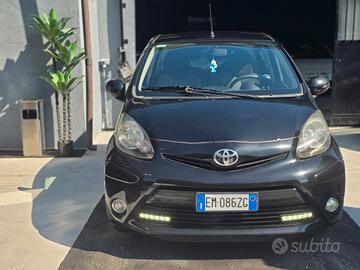 Toyota Aygo 1.0 12V VVT-i 5 porte Active Connect