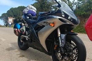 Yamaha R1 anno 2004 
