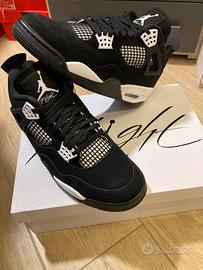 Jordan 4 retro bianche e nere