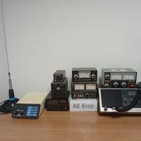 baracchini e materiali da radioamatore