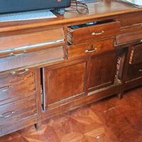 Mobile in legno massello