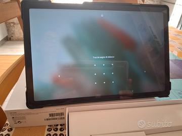 Tablet e custodia