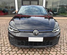 Volkswagen Golf 1.5 eTSI 225 CV EVO ACT DSG R-Line