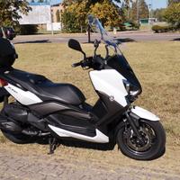 Yamaha X-Max 400 - 2014