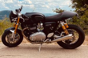Triumph Thruxton 1200 R