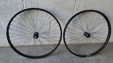 2 cerchi bici neri da 26” robusti per MTB