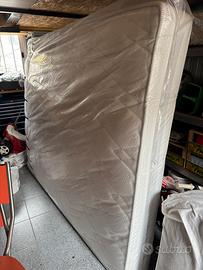 Materasso 190x180 matrimoniale nuovo