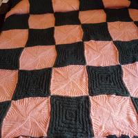 copriletto realizzato a mano