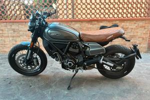 Ducati Scrambler 800 NightShift