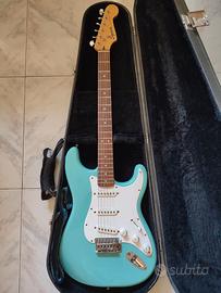 Squier (by Fender) Stratocaster Bullet