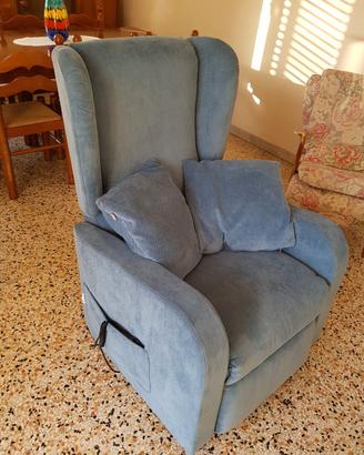 Poltrona  Il Benessere Carezza Alzapersona