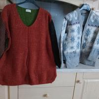 Maglione bicolore più cardigan 