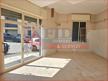 Locale commerciale di 33 mq nei pressi del centro