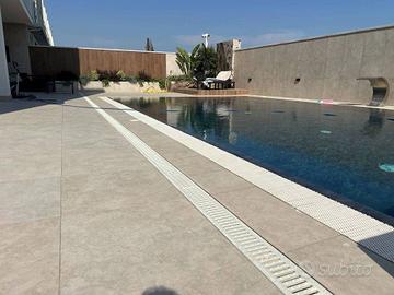 MERAVIGLIOSA VILLA CON PISCINA