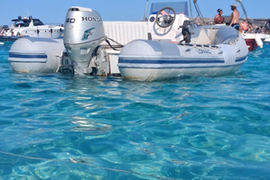 Gommone con motore 40CV Honda in La Maddalena