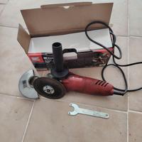 Smerigliatrice angolare
