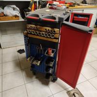 carrello per officina
